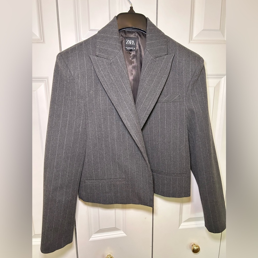 Zara cropped blazer jacket